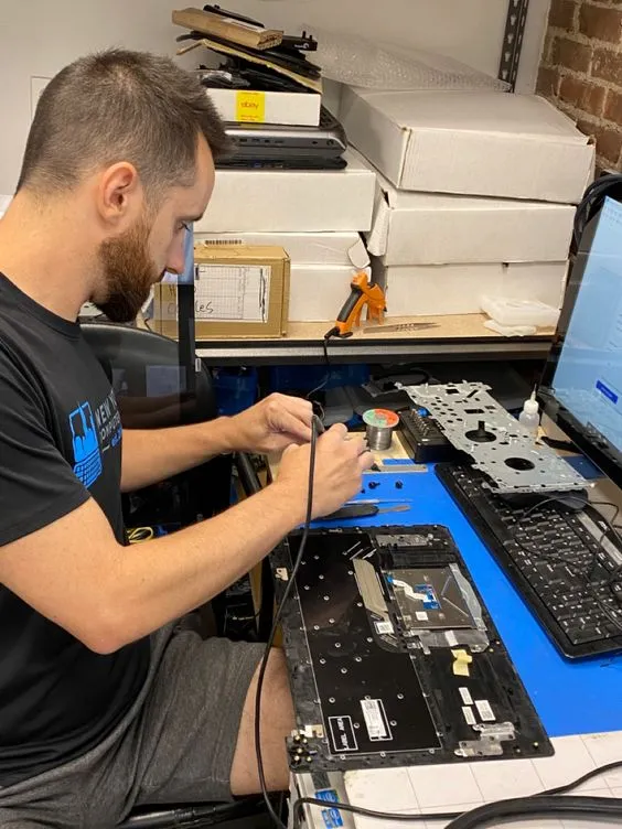 Петров Владимир